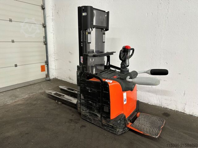 Kézi emelő Toyota SPE 120 L - TRIPLEX 3,7 m