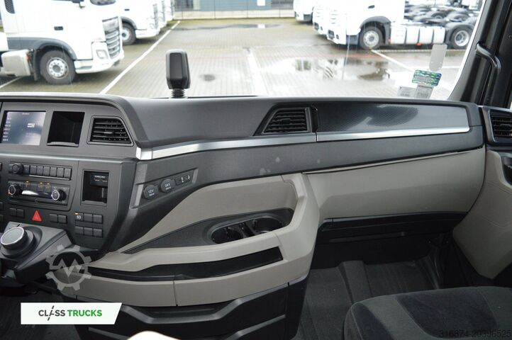 Standardowy ciągnik siodłowy MAN TGX 18.470 GX