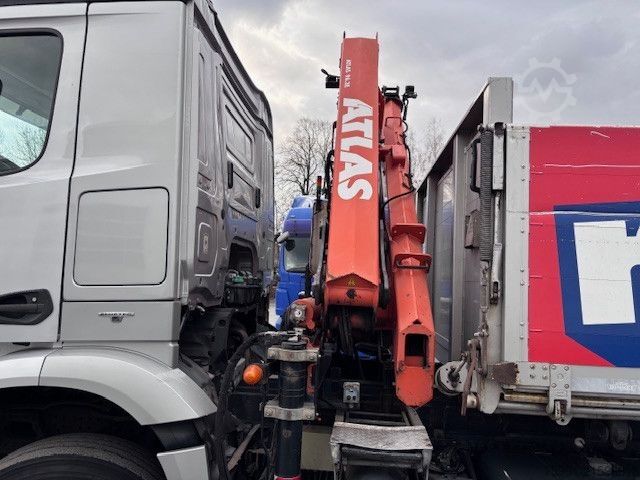 Three-sided tipper truck MERCEDES-BENZ Arocs 4   6x4 Dreiseitenkipper mit Ladekran