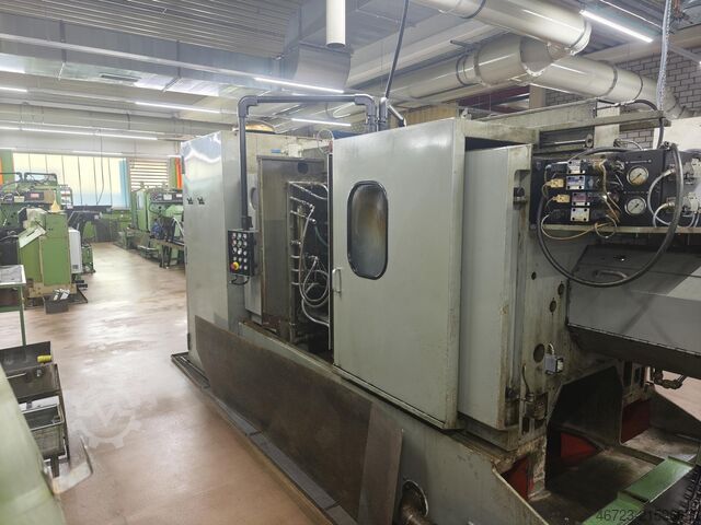 Multi-spindle machine Schütte SF 32