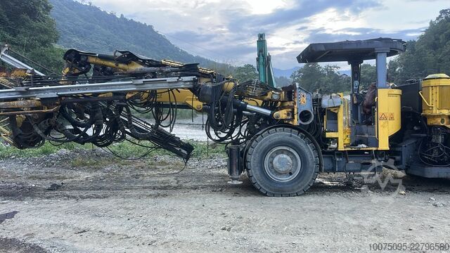 Jumbo da perforazione Boomer Atlas Copco L2D