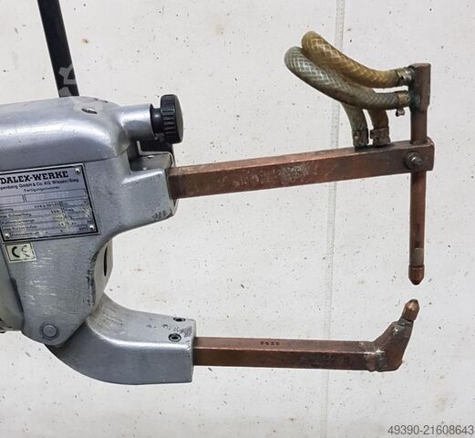 Spot welding tong with DALEX RS 17 controller and balancer, resistance welding machine, spot welding DALEX A 3139 + RS17