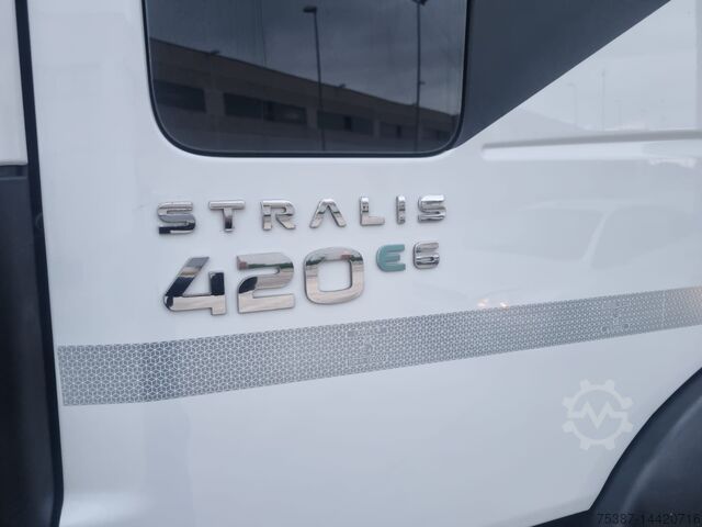 DEMONTERBAR LASTBIL IVECO AT190S42