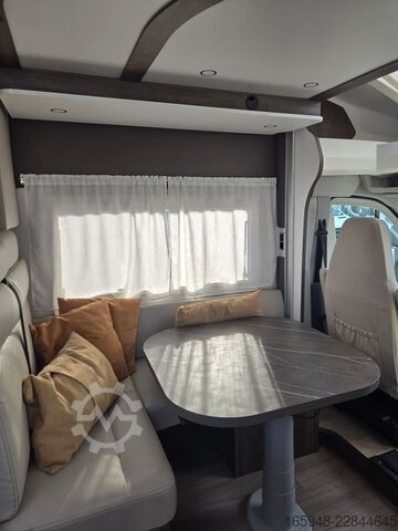 Halvintegreret autocamper BENIMAR BENIMAR T 481 TESSORO Special Edition