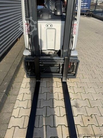 Περονοφόρα ανυψωτικά LPG Still RX70-20T   1855 Stunden !!!