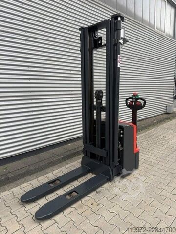 Στοίβαξη πεζών Noblelift PS16L  TX5300