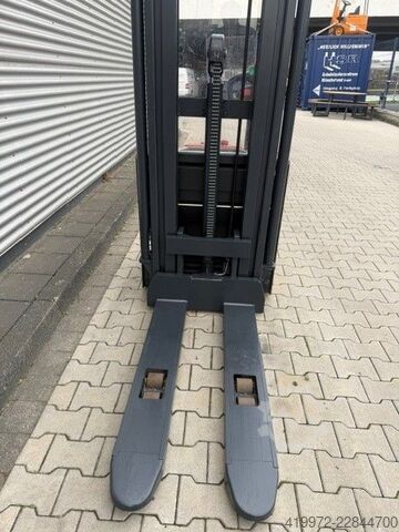 Στοίβαξη πεζών Noblelift PS16L  TX5300