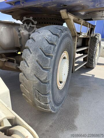  Liebherr A954C LI