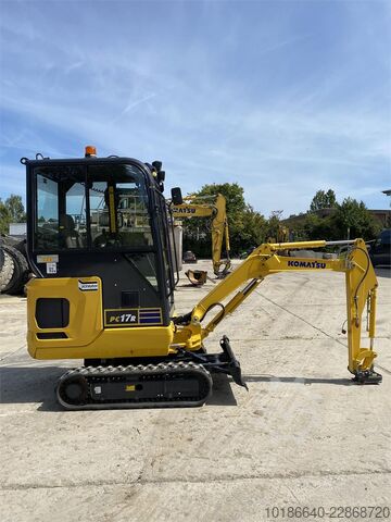  Komatsu PC17R-5