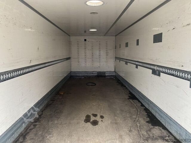 Kufr Volvo FL260 Boxtruck / Euro 5 / 625.000 KM / Loading ...