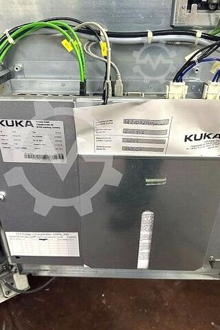 Průmyslový robot KUKA KR 210