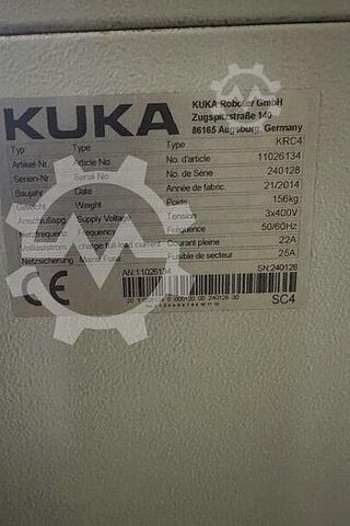 Průmyslový robot KUKA KR 210