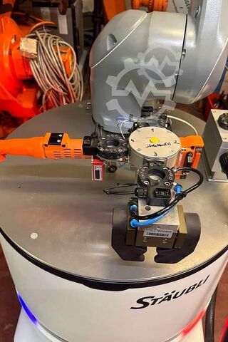 Mobile robotic system Stäubli MRS-TX2-90