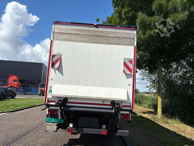 Kuffert WEB Trailer ZPRASQ 18 GETRÄNKE / BPW / DISC / LOADING LIFT