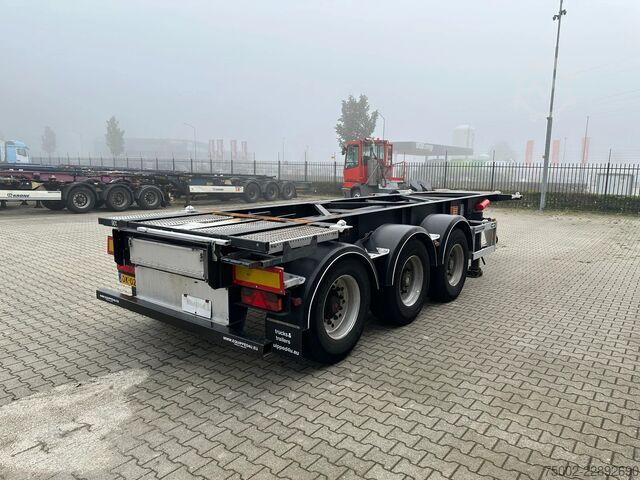 Transport de conteneurs Van Hool 3B2013 20FT ADR CHASSIS / empty weight 3.300kg ...