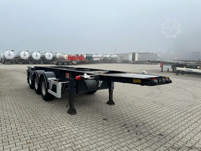 Transport de conteneurs Van Hool 3B2013 20FT ADR CHASSIS / empty weight 3.300kg ...