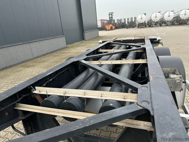 Transport de conteneurs Van Hool 3B2013 20FT ADR CHASSIS / empty weight 3.300kg ...