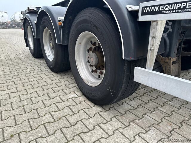 Transport de conteneurs Van Hool 3B2013 20FT ADR CHASSIS / empty weight 3.300kg ...