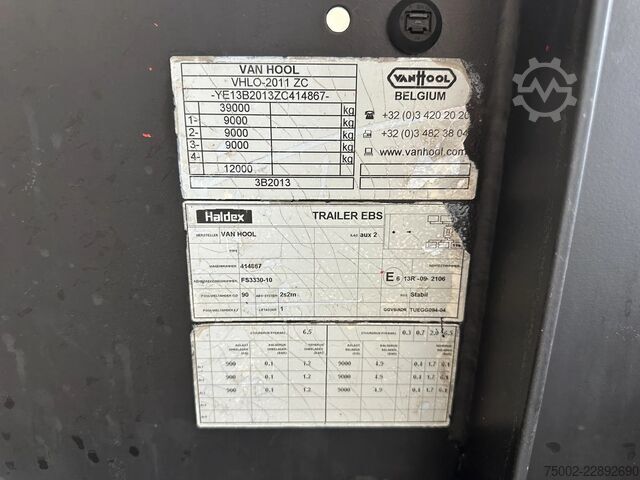 Transport de conteneurs Van Hool 3B2013 20FT ADR CHASSIS / empty weight 3.300kg ...