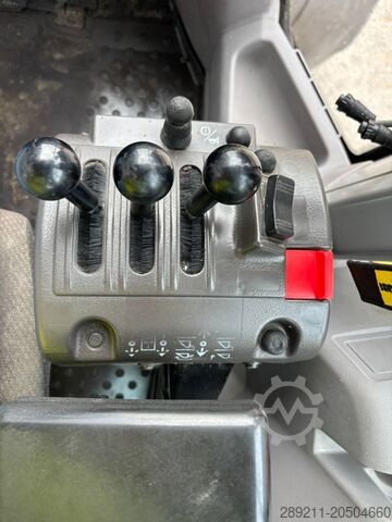 Wheel loader Volvo L 90 H (High tip + New tires)