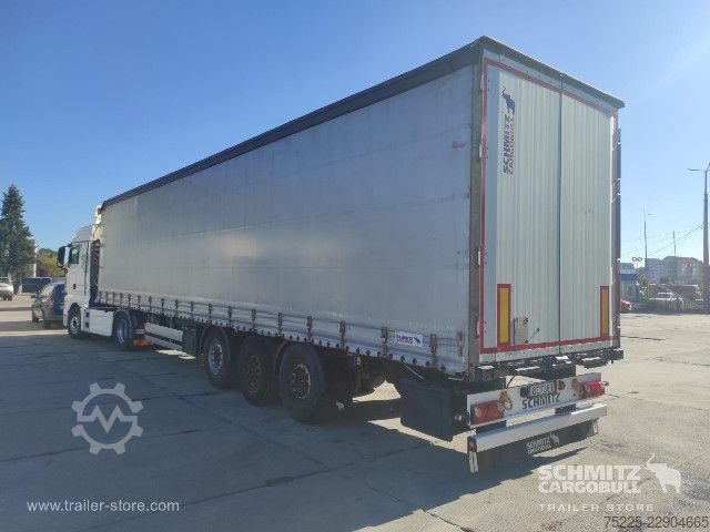 Semirimorchio con telone Schmitz Cargobull Curtainsider Standard