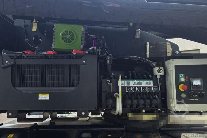 Αρθρωτή τηλεσκοπική πλατφόρμα εργασίας Niftylift HR28 HYBRID 4x4 MK2 Hybrid, 4x4 Drive, 28m Working