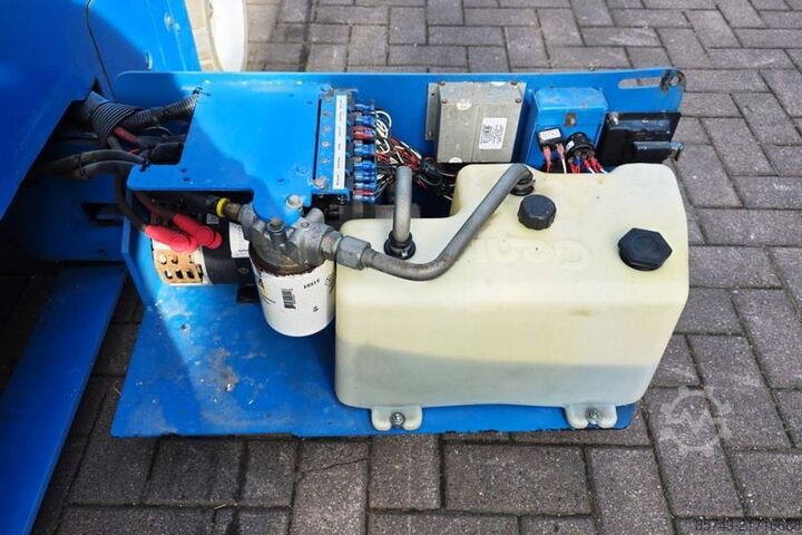 Ψαλίδι ανύψωσης Genie GS3246 Electric, Working Height 11.75 m, 318kg Cap