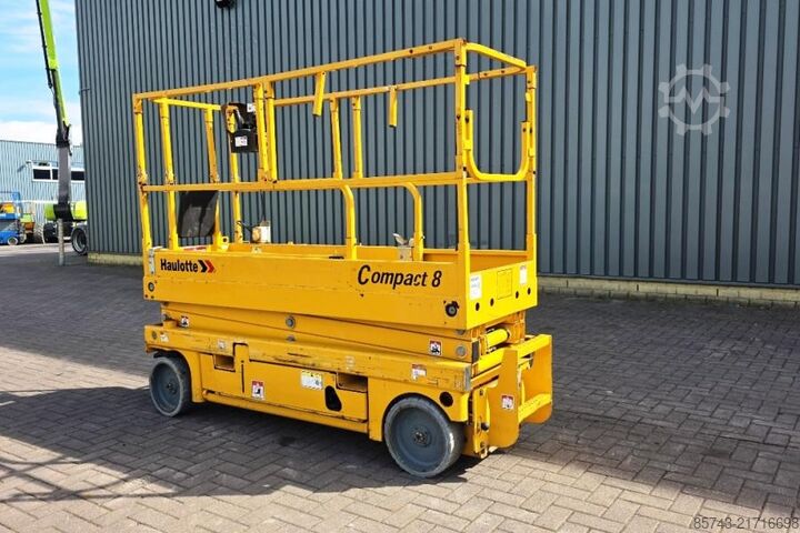 Ψαλίδι ανύψωσης Haulotte Compact 8 Electric, 8.2m Working Height, 350kg Cap