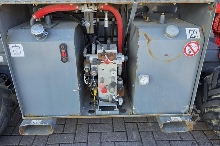 Ψαλίδι ανύψωσης SkyJack SJ6832RT Diesel, 4x4 Drive, 11.6m Working Height,