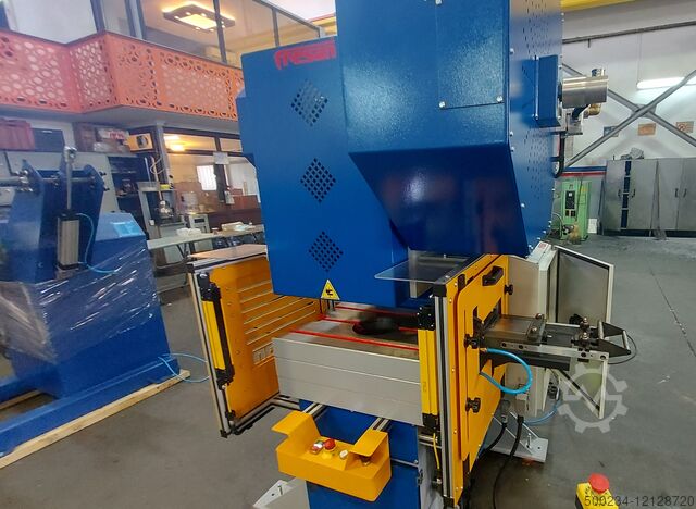 Eksantrik pres 30 ton - C çerçeve Fresan FP 30P Eccentric Press