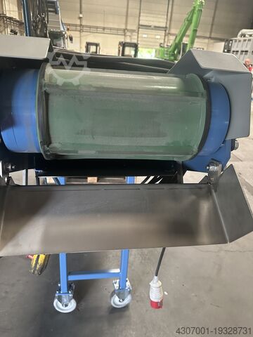 Metal Outlet Conveyor w/Drum Pulley Magn Eldan 