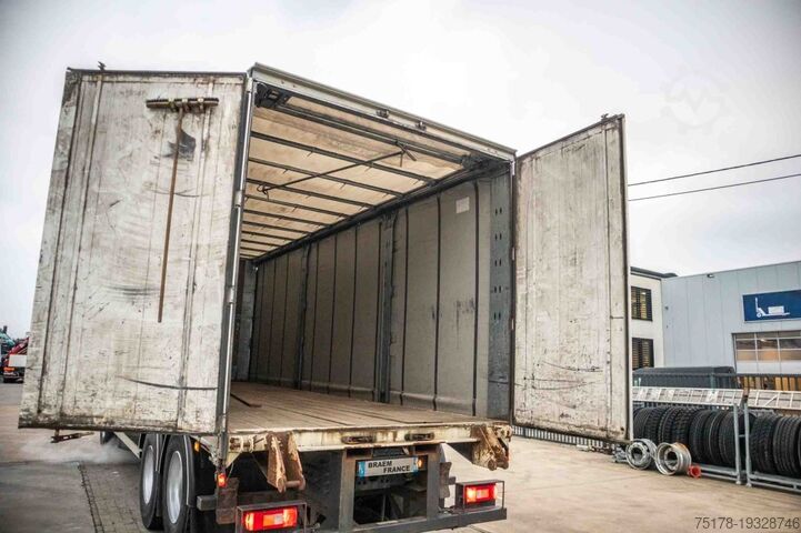 Dekzeil VOLVO FM 330+10 pneus/tires-intarder