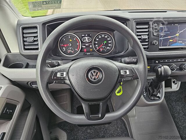 Camioneta familiar de techo alto VOLKSWAGEN CRAFTER 35 2.0 L3H2 Navi Trekhaak!