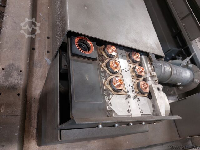 Centro di lavorazione lamiera Adige Sys Macchina taglio laser LC5, combinata tub