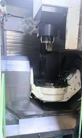 Centre d'usinage vertical MAKINO D500