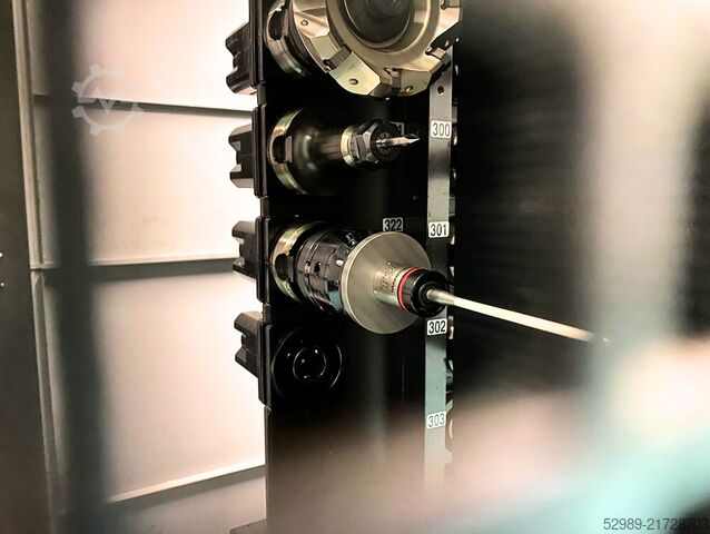 Centre d'usinage vertical MAKINO D500