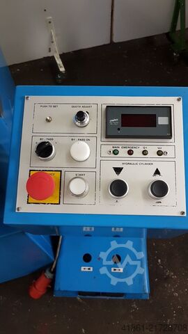 Cintreuse de tubes pour anneaux et arcs ZOPF-GELBER BIEGER C 602 HE