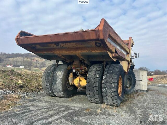 Dumpbil Euclid R60 Dump Truck Rep. object