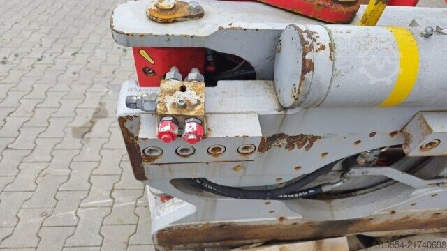 Gabelstapler Durwen PRK 60B -15 Klemmzange / Stapler