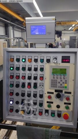 Rundschleifmaschine - Außen TOS Hostivař BUT 63x4000 SP