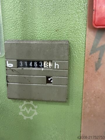 CNC strugarsko-glodački centar Traub TNS26DG