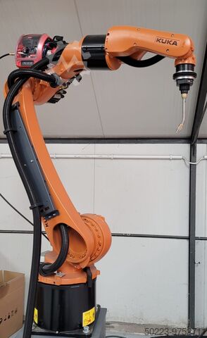 Robot de sudură KUKA / FRONIUS KR8 R-2100-2 KRC4, TPS 500i, KP3-V2H750