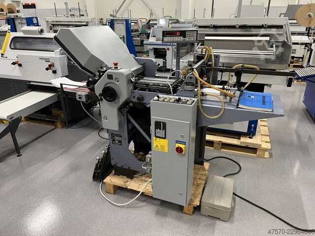 Plieuse STAHL T36/4 Pharmaceutical Folding Machine