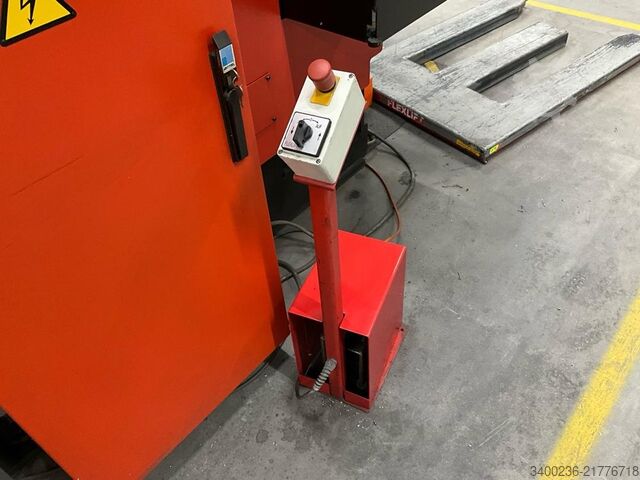 Amada HFBO 125-3 press brake Amada HFBO 125-3