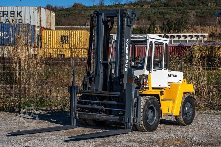 Dieselový vysokozdvižný vozík Svetruck 860/26 - TRIPLEX 5,5 m