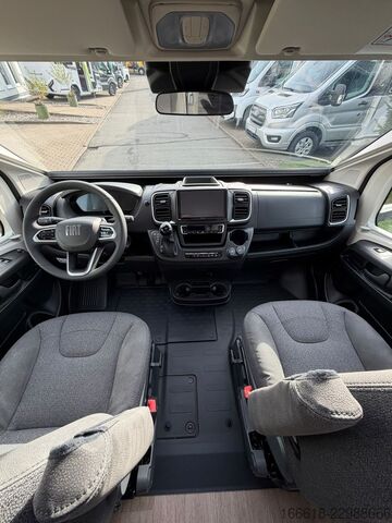 Yarı entegre karavan HOBBY MAXIA T 740 WF Automatik, 180PS