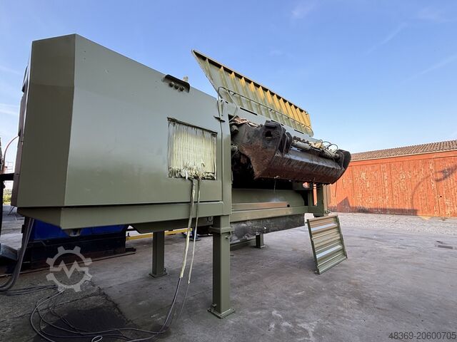 Προ-τεμαχιστής KOMPTECH TERMINATOR 5000 E