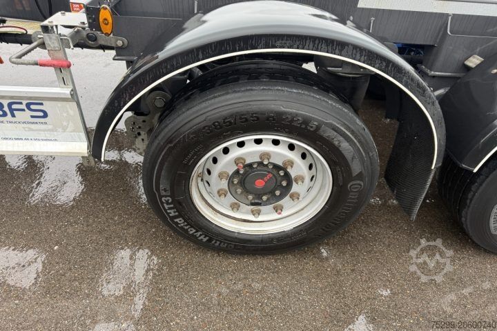 Auflieger-Wechselfahrgestell Fliegl SDS 380 Containertransport  / Swiss-Vehicle