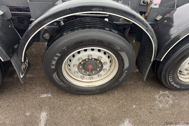 Auflieger-Wechselfahrgestell Fliegl SDS 380 Containertransport / Swiss-Vehicle