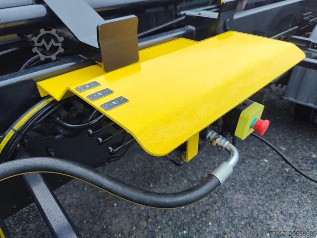 Système de bras à crochet MAN TGL 12.250 with NEW Containersystem / Hooklift ...